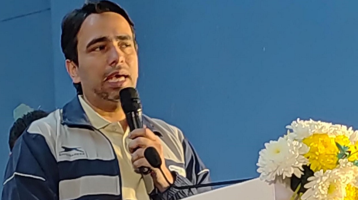 sir issue union minister jayant chaudhary urges no panic