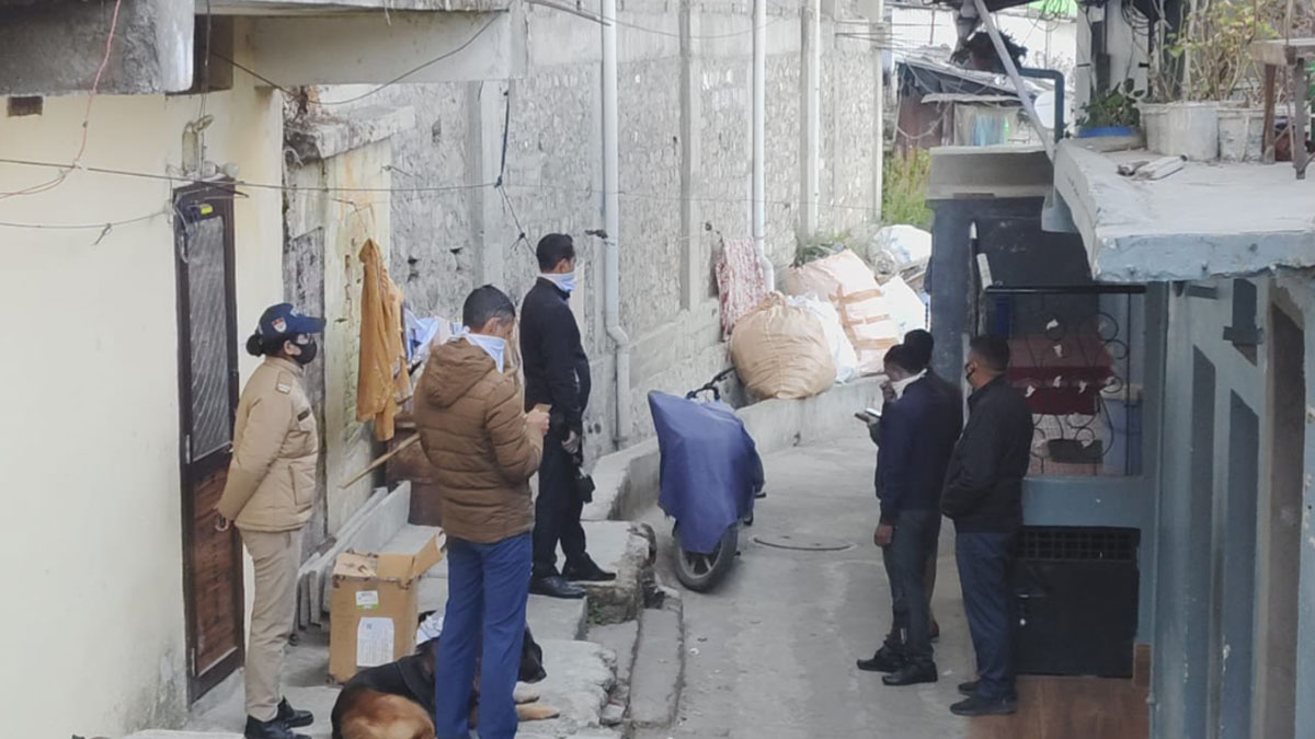 delhi blast links also linked to nainital maulana of tallital mosque detained