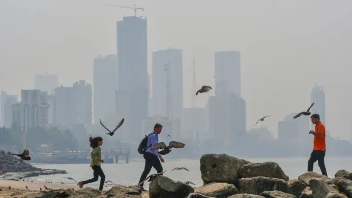 mumbai air quality crisis opposition targets government over rising pollution