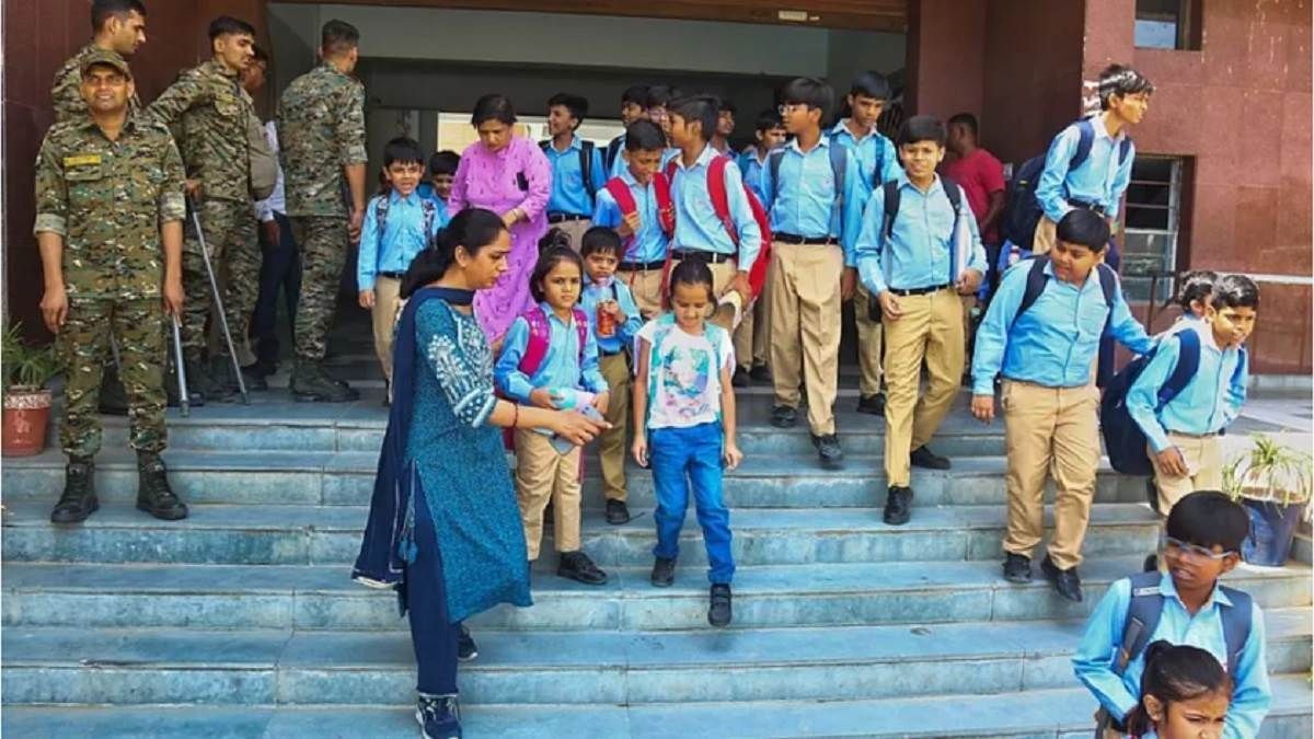 kanpur government schools to open until 5 pm until sir digitization completed till 4 december