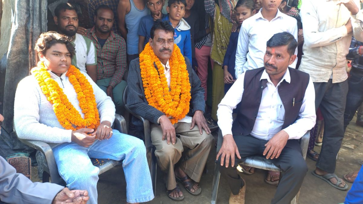 bareillymanomprakashreturnstohindufaithafter25yearsassalimindelhi