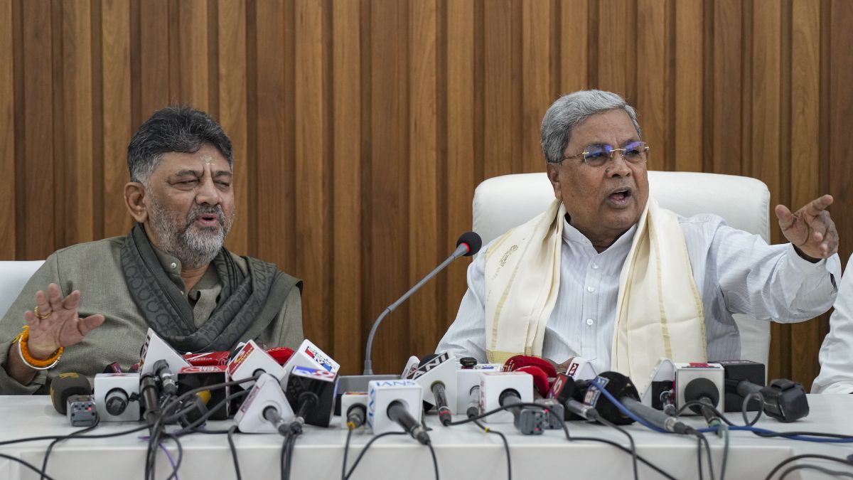 karnataka cm siddaramaiah and dk shivakumar hold press conference for congress controversy