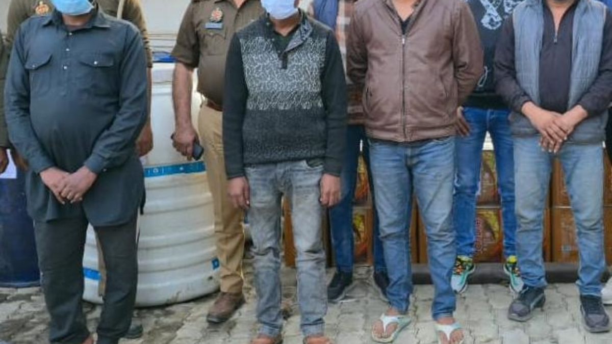 mustard oil theft four arrested with 7240 liters in auraiya