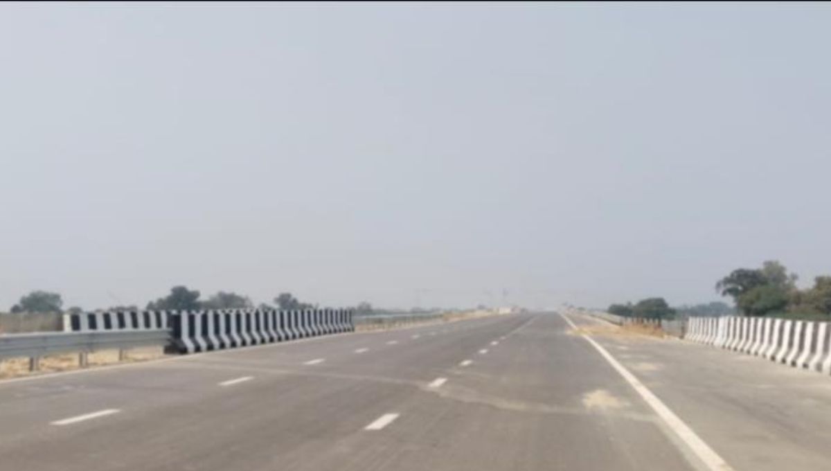 ganga expressway construction completion delayed expected benefits