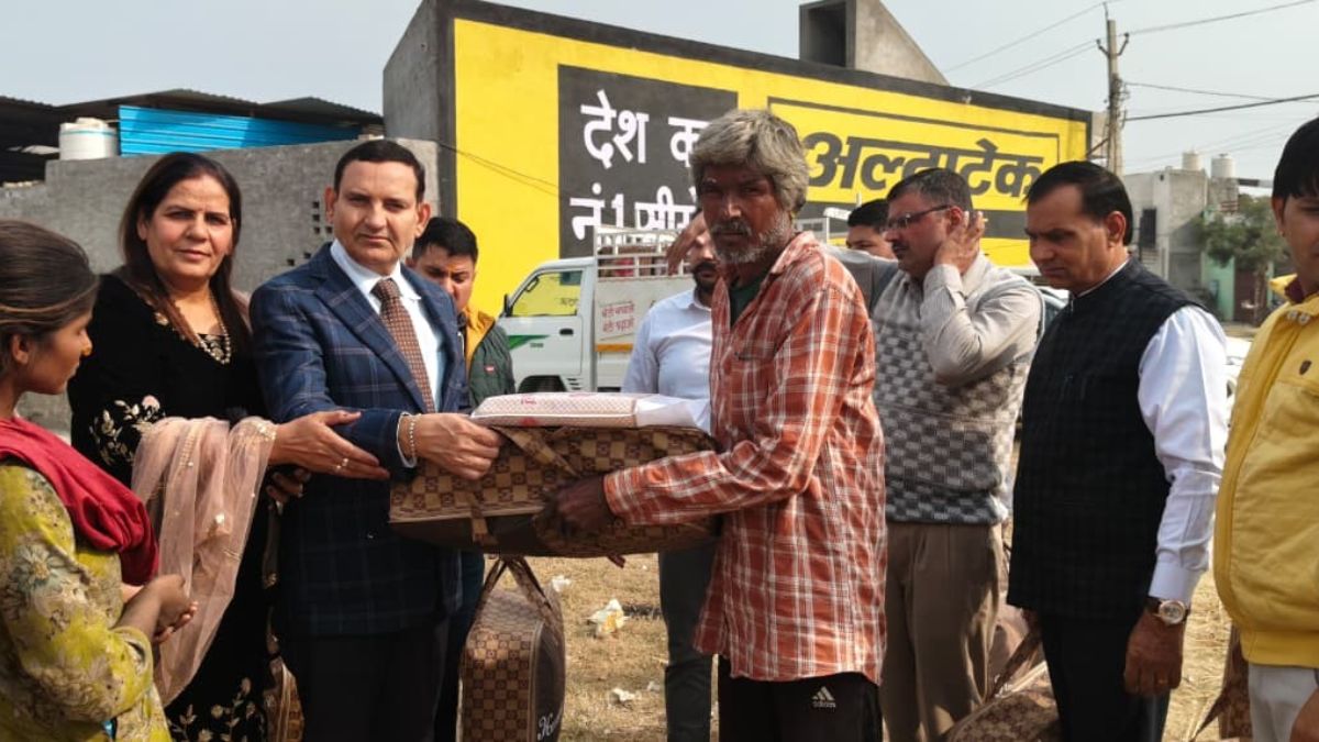 haryana tehsildar retirement blankets distributed to needy fodder to cows
