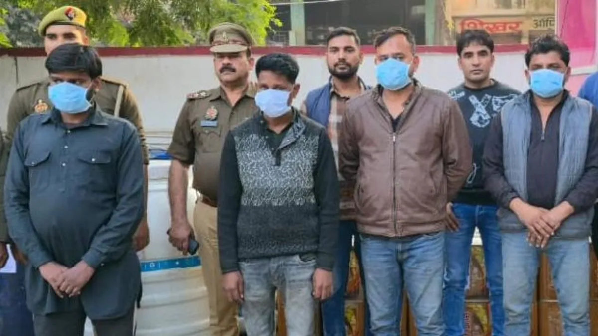 सरसों तेल भरे ट्रक को गायब करने वाले गिरोह का पर्दाफाश, 7240 लीटर ऑयल बरामद; चार गिरफ्तार
