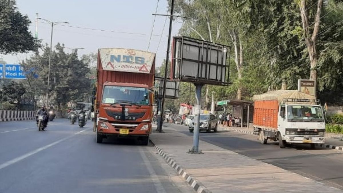 road safety crisis parked vehicles a deadly threat truck bays missing