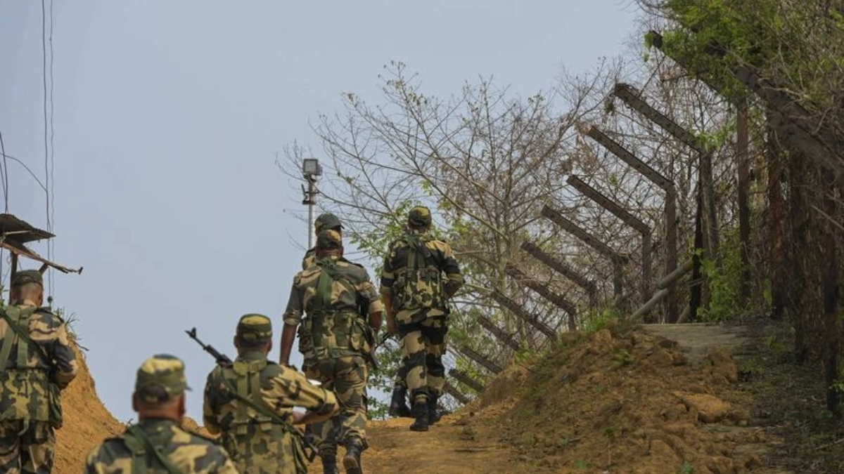 fences are being built along india bangladesh border pakistan reactivating terrorist launchpads bsf claim