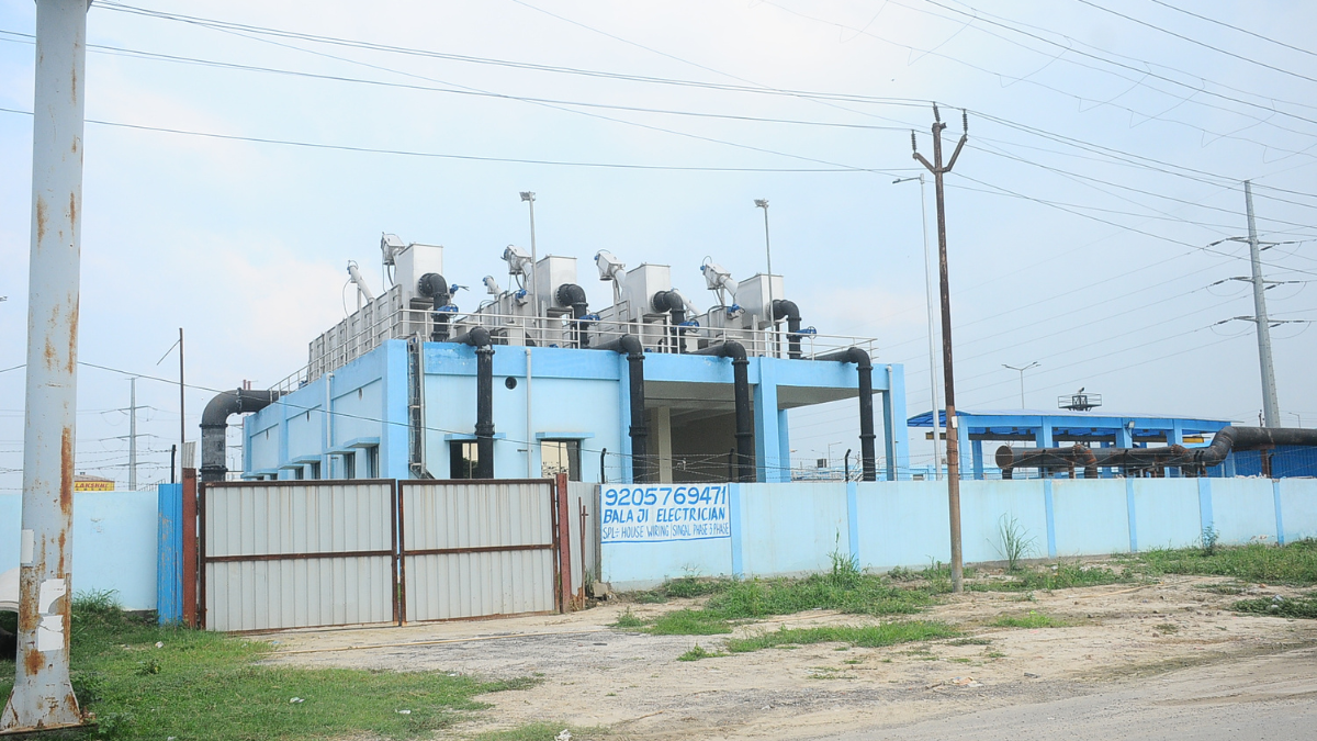 ghaziabad electricity department cuts power to ganga jal plant over dues