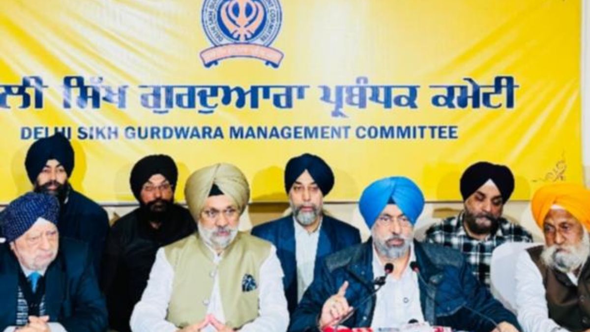 guru tegh bahadur martyrdom day political battle intensifies sgpc accused