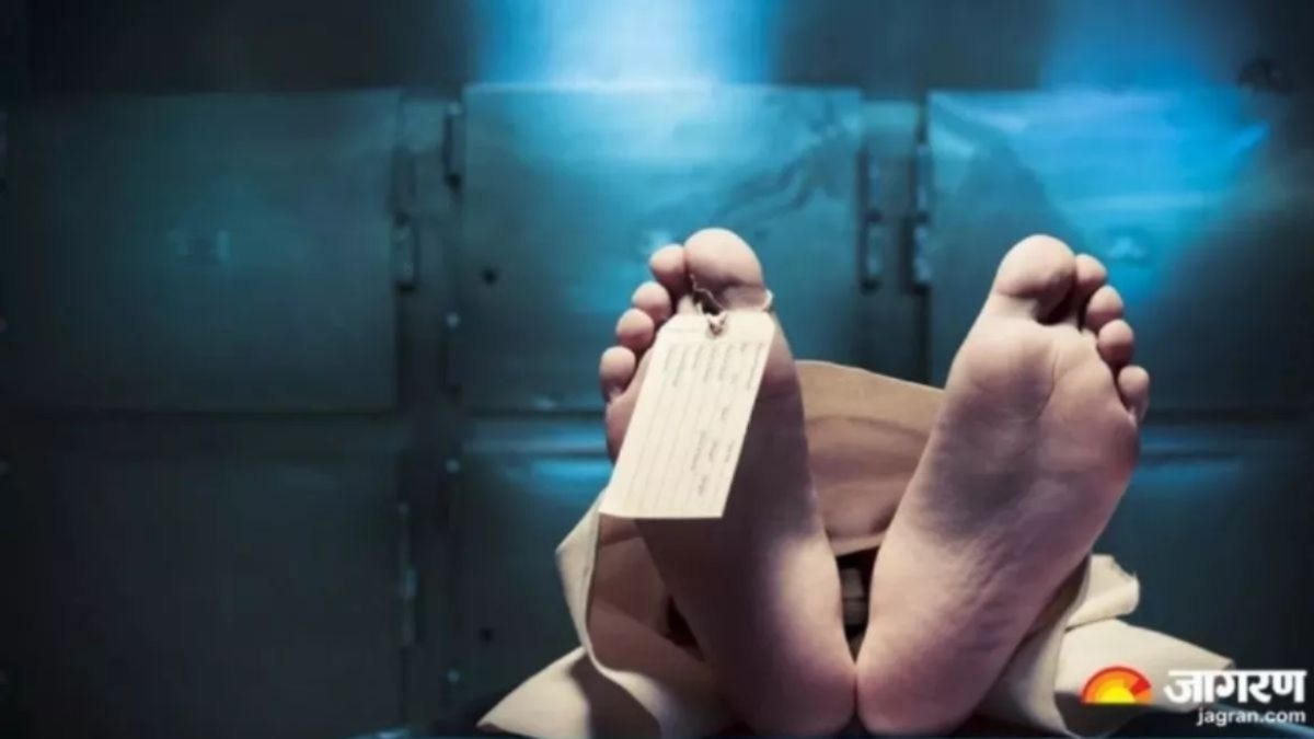 minor killed in delhis bhalswa dairy over sisters friendship