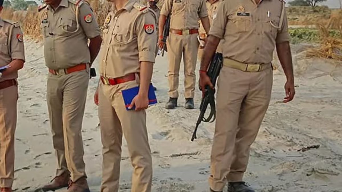 grp inspector line present in the case of death of navy officers wife in up dead body was found on the railway track
