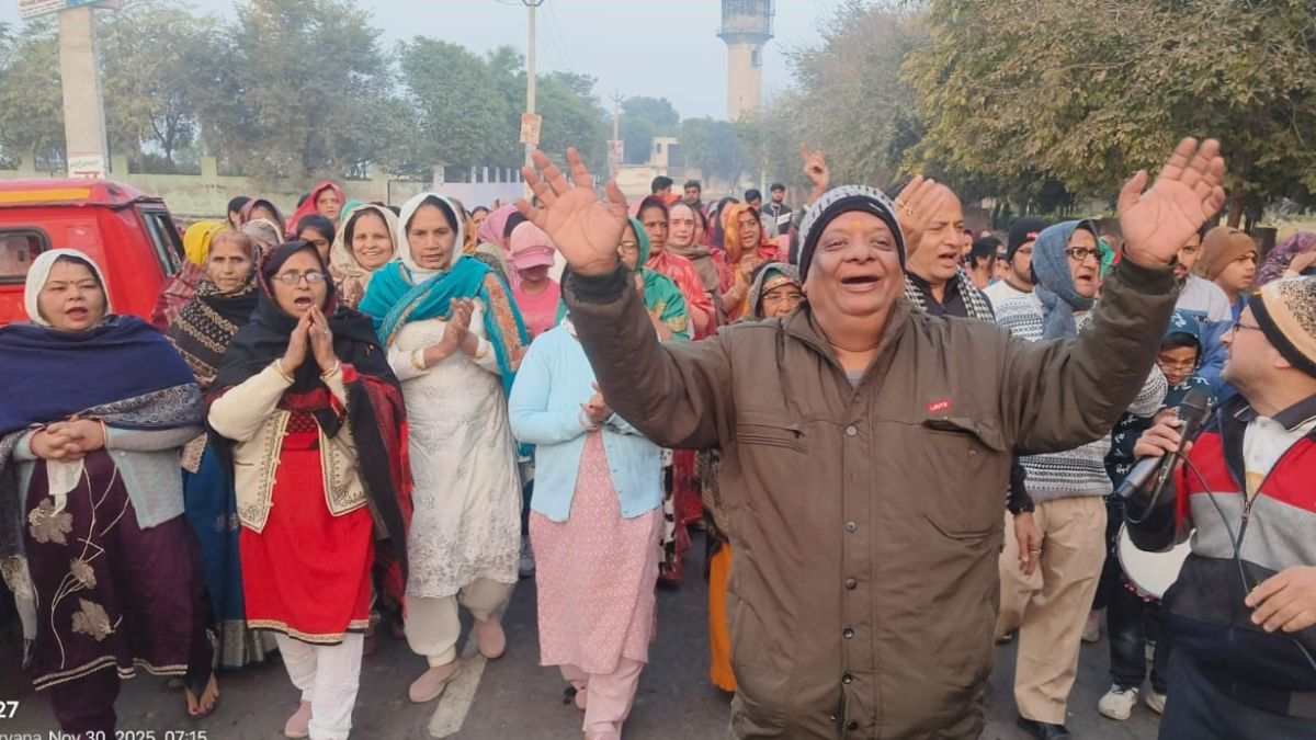 narnaul prabhat pheris a confluence of devotion and radheradhe