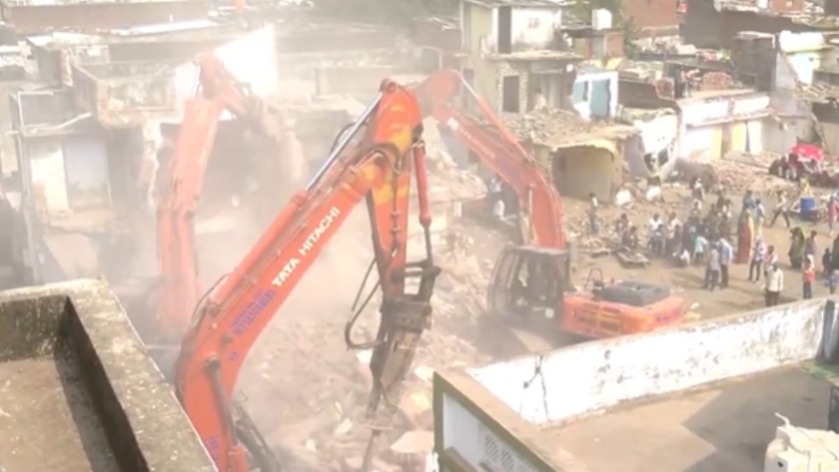 2030 commonwealth games ahmedabad anti encroachment drive underway 30 structures demolished