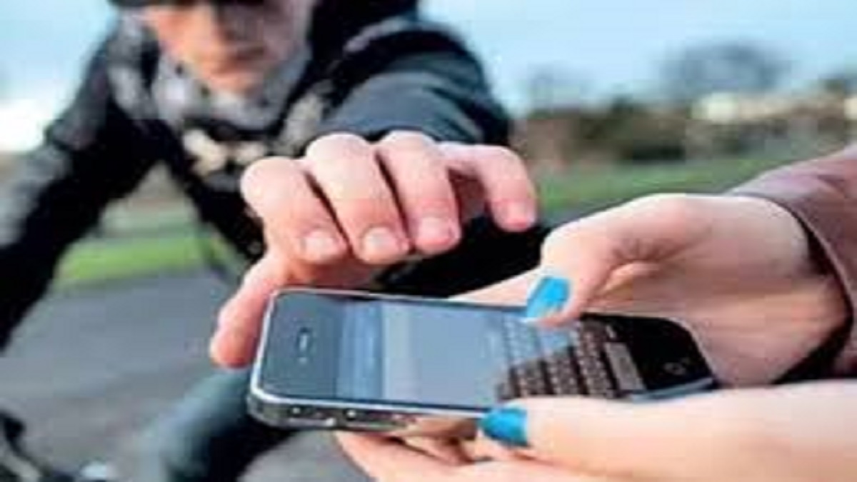 mumbai mobile theft muzaffarpur samastipur connection