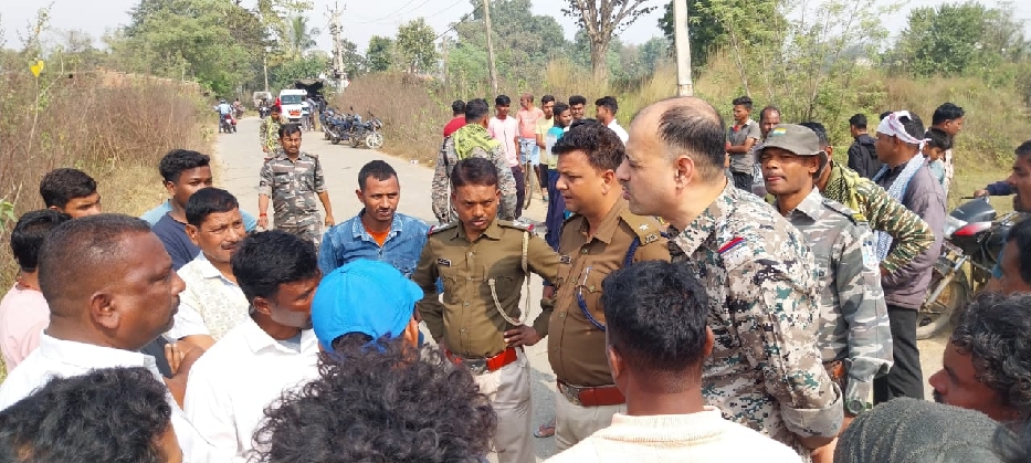 road blockade after death family agrees on compensation