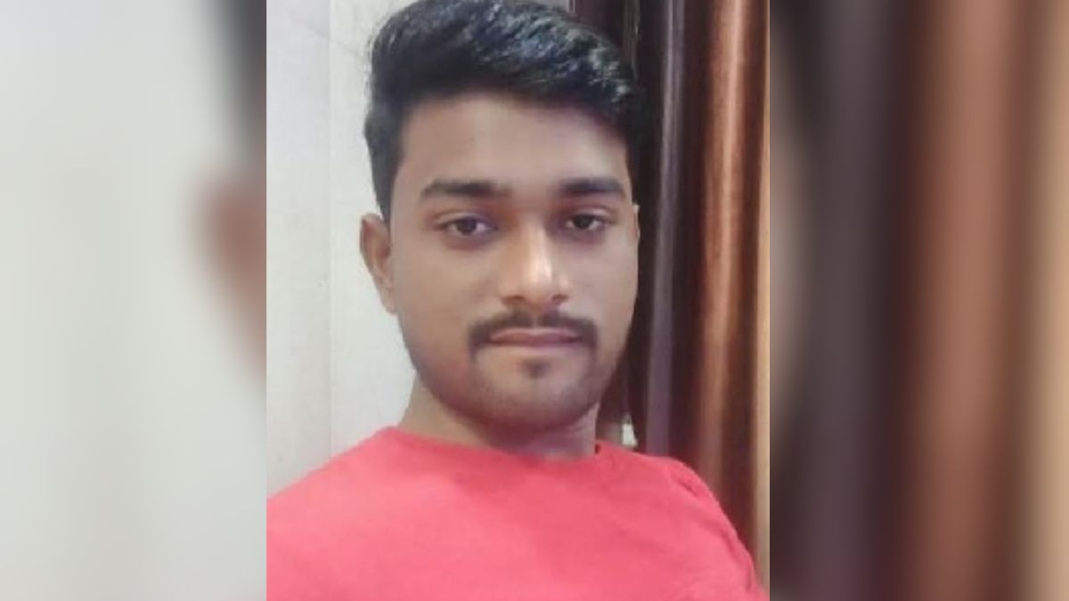 farrukhabad road accident one dead seven injured in dumperbolero collision