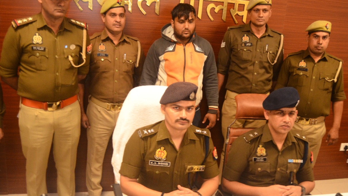 debtridden man plots 2 crore robbery failed scheme