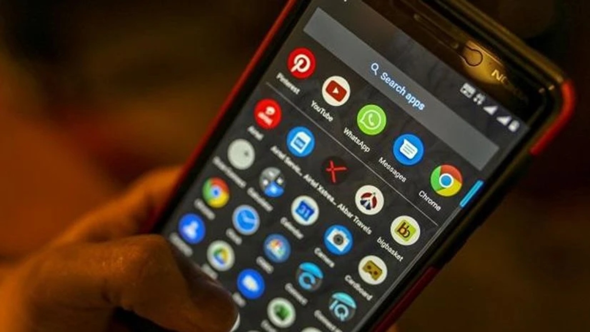 all smartphones will be preloaded with the sanchar saathi app government issued orders