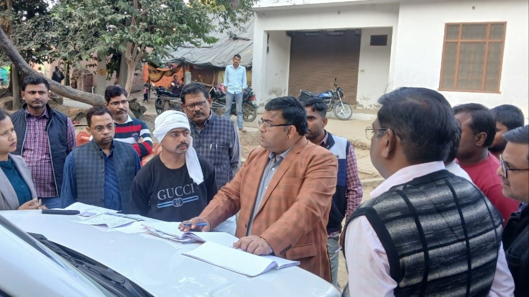 sir in up 64k dead 20k fake voters found in barabanki