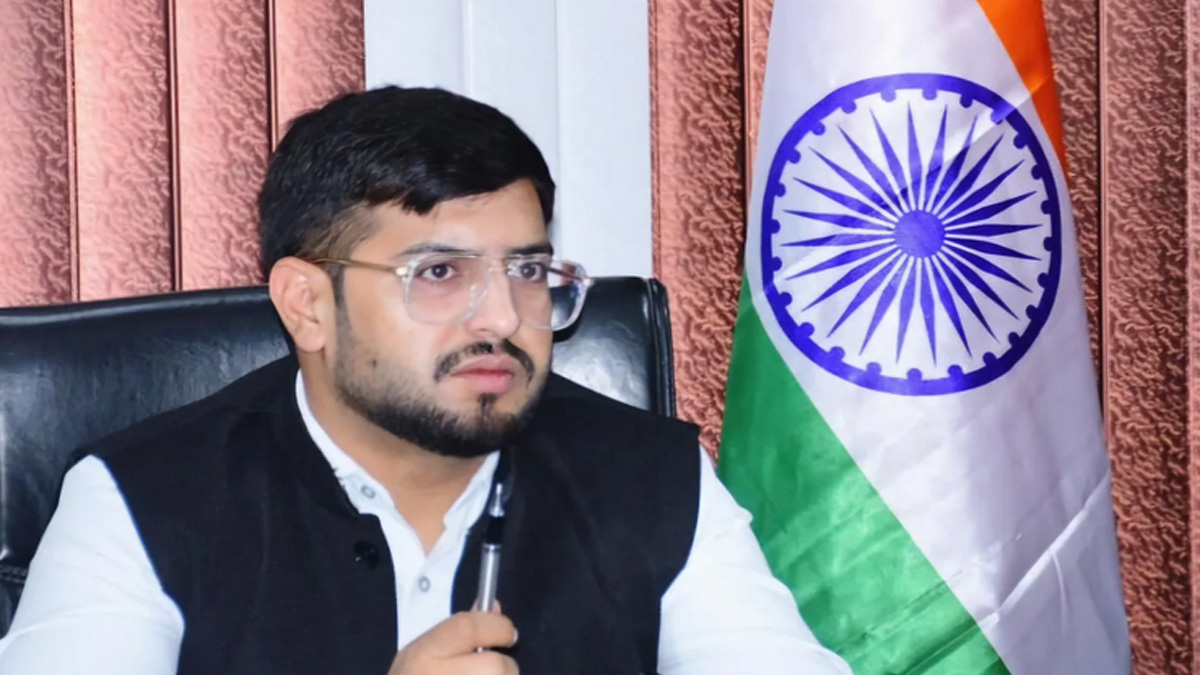 rajouri security tenant hotel guest details mandatory for police