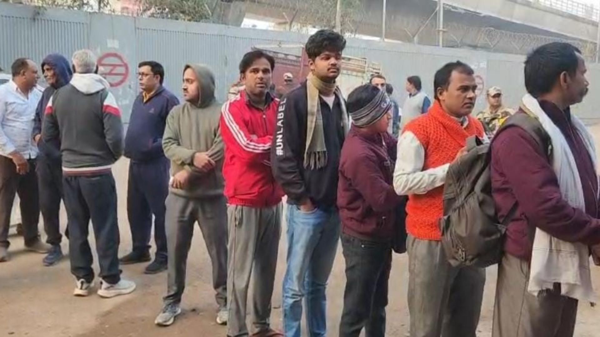 delhi mcd byelection voter turnout in mundka ward