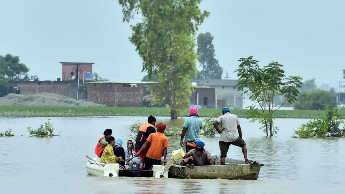 punjab flood relief punjab government accuses centre government of discrimination