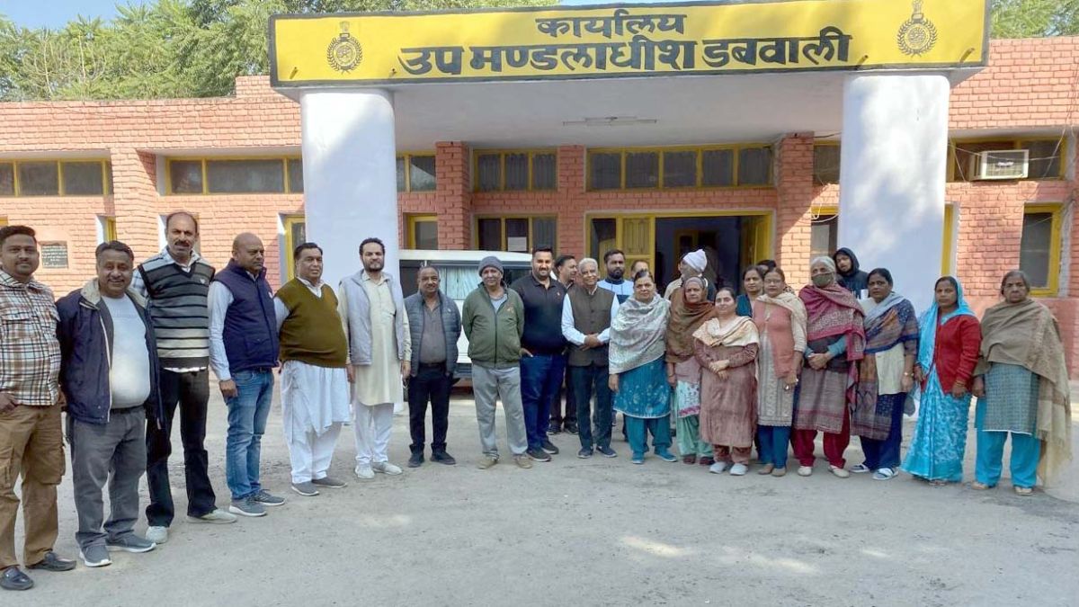 mobile tower protest residents oppose installation in dabwali