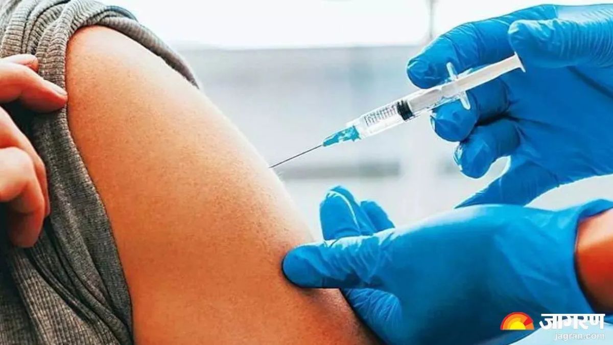 tika utsav in maharajganj vaccinating children and mothers in december