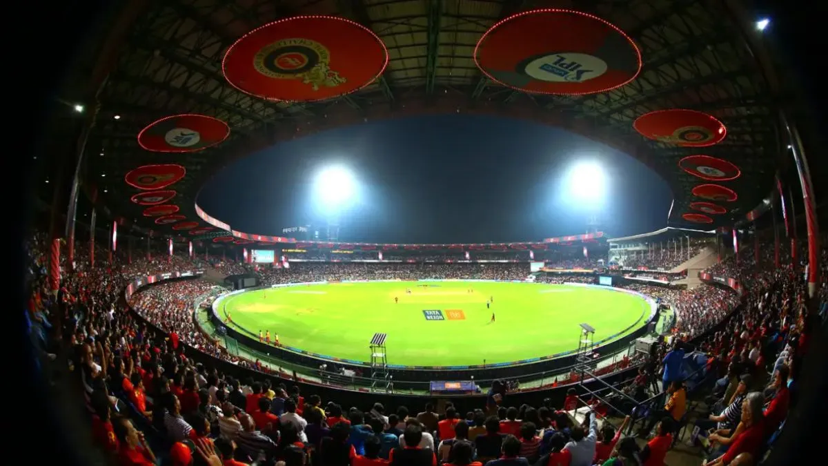 https://www.jagranimages.com/images/2025/12/01/article/image/_M-Chinnaswamy-stadium-1764599375601.jpg