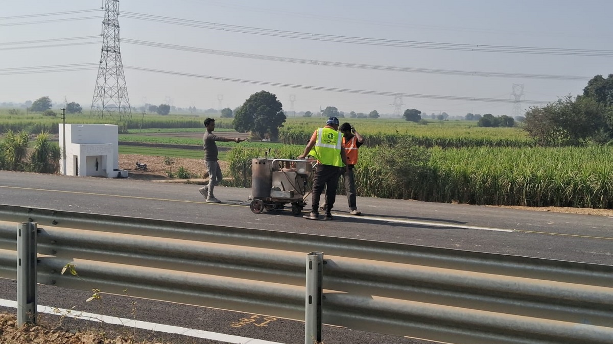 delhidehradun highway travel time reduced to 3 hours trial run begins