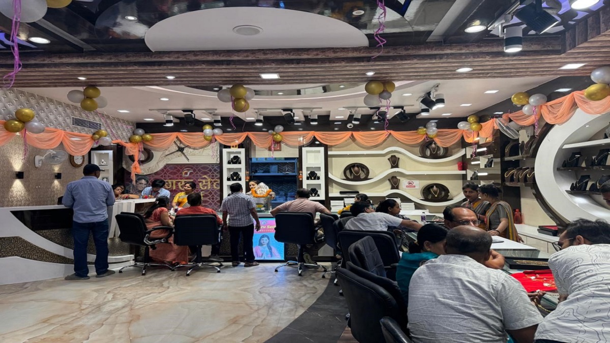 as gold became more expensive the trend changed in darbhanga people are selling old gold to make jewellery