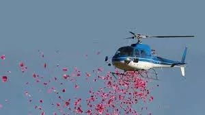 हेलीकॉप्टर से पुष्पवर्षा के साथ शुरू होगी विश्व की पहली 'कल्कि कथा', देशभर के साधु-संत होंगे शामिल
