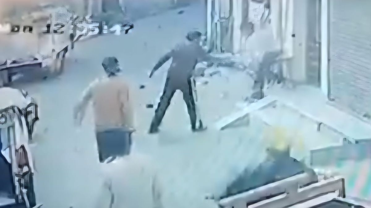 minor dispute led to a shooting in amritsar where a pistol was pointed at the mans forehead