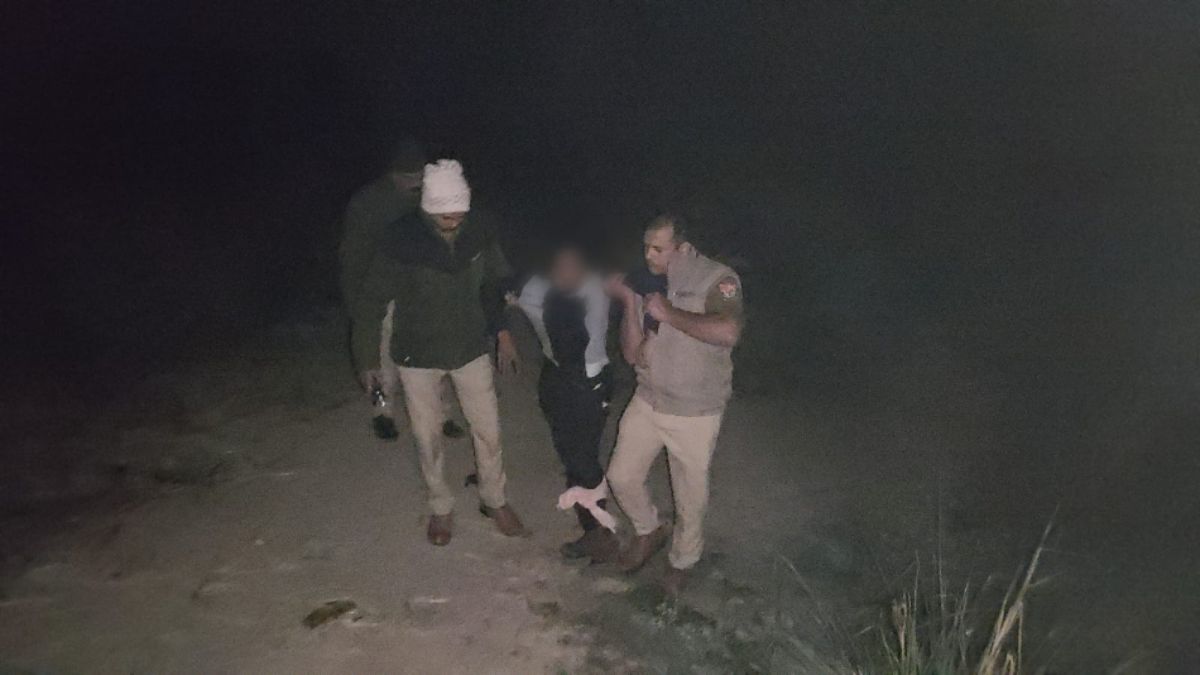 ghazipur accused in journalist witness shooting arrested after encounter