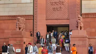 संसद का शीतकालीन सत्र आज से, SIR मुद्दे पर हंगामे के पूरे आसार (फोटो- पीटीआई)