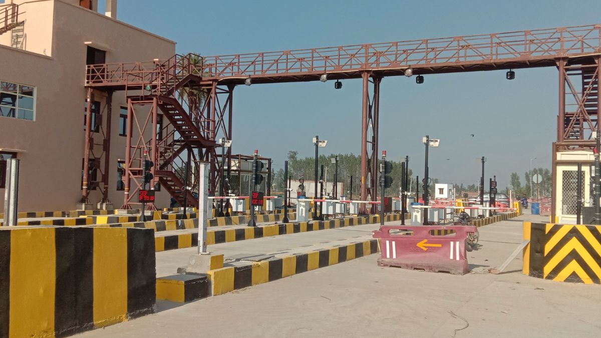 going to puwaiyan will be expensive toll will have to be paid at rajau