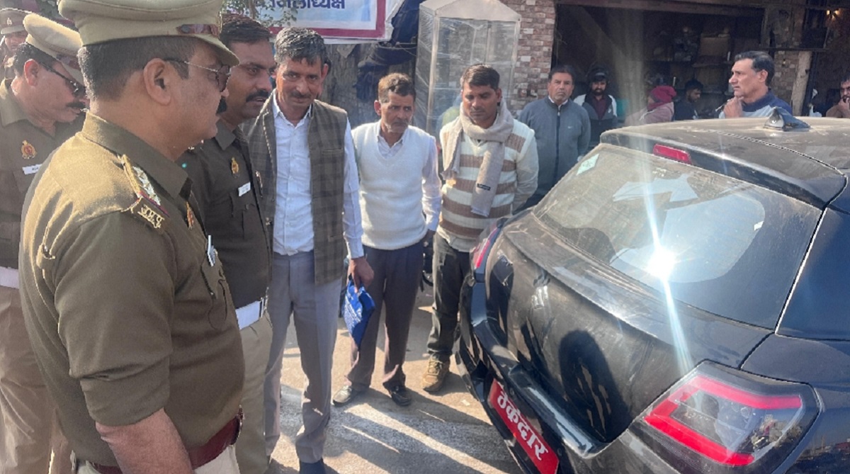 swift car fined 255k for thekedar number plate