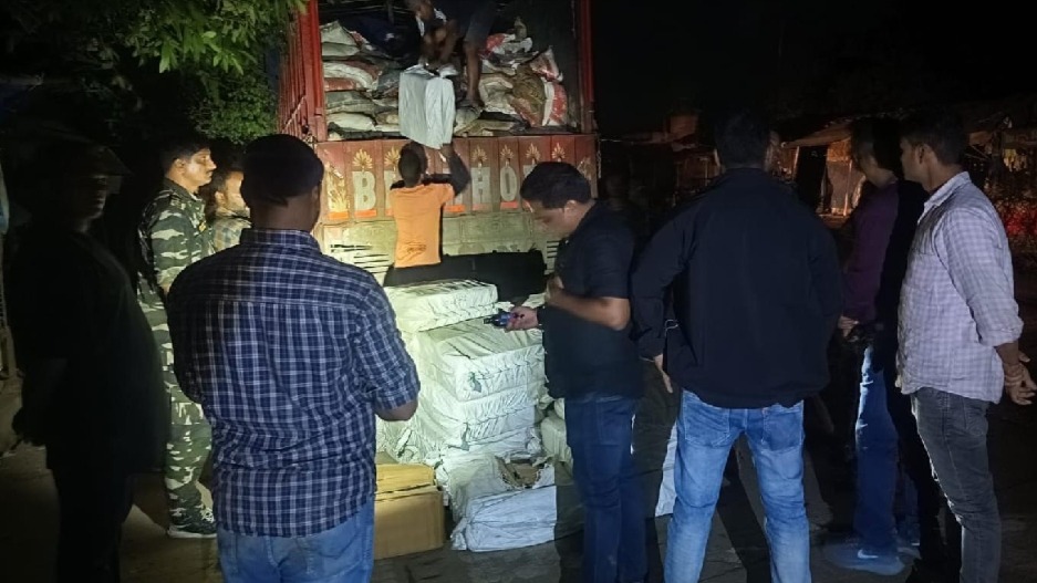 sonbhadra police hunt firm owners in cough syrup case