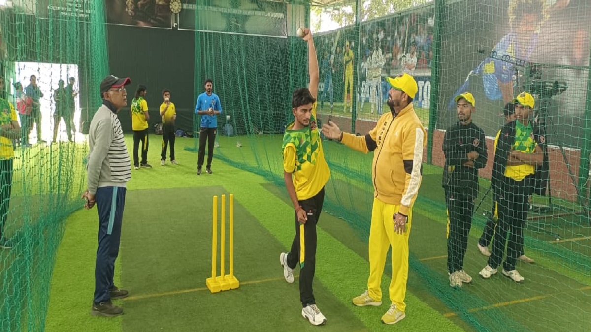 ex up ranji player ashish winston zaidi grooming world class cricketers in prayagraj