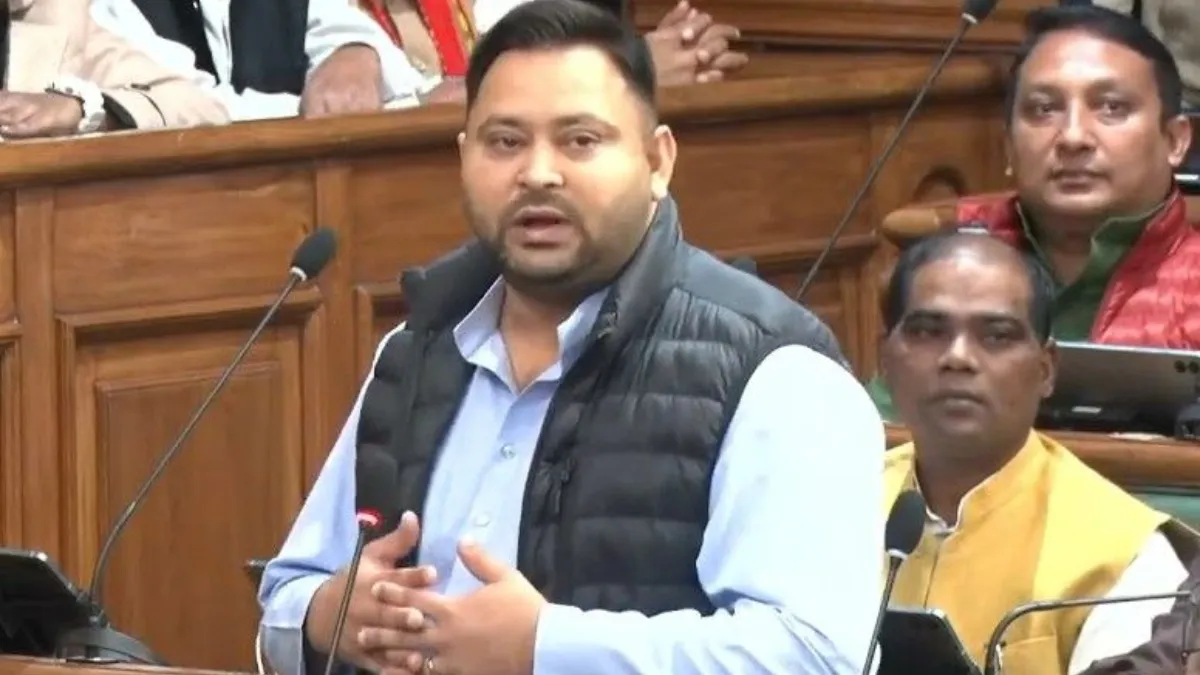 https://www.jagranimages.com/images/2025/12/02/article/image/Tejashwi-Yadav-1764663129316.jpg