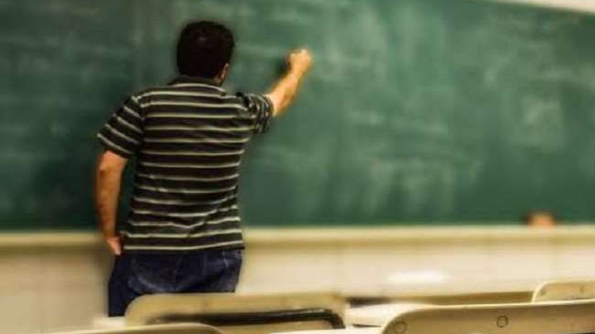 142 teachers face inquiry for absence on eshiksha kosh portal