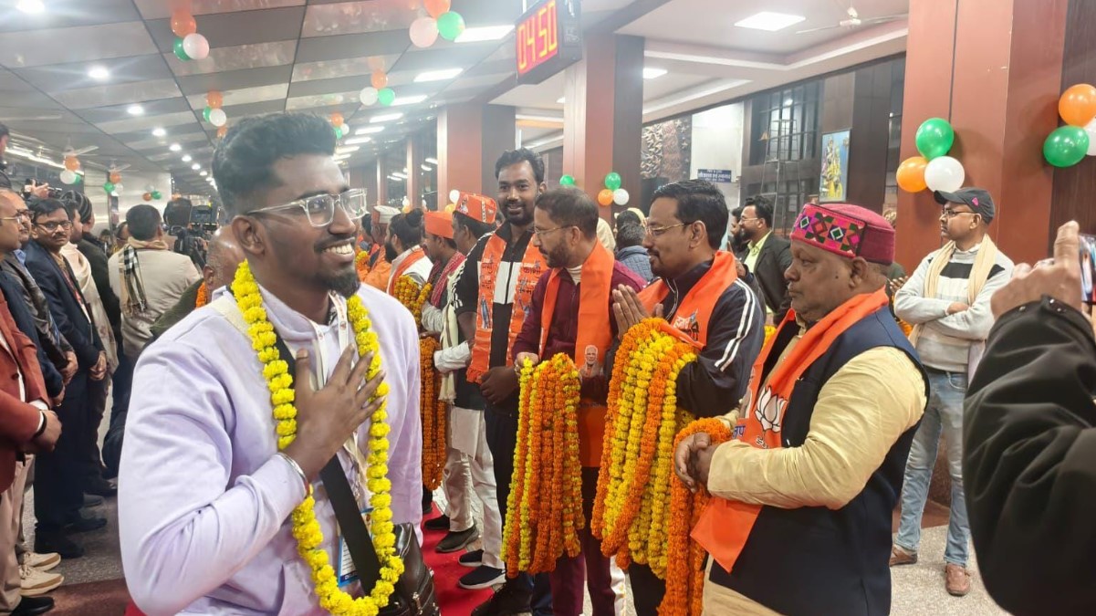 kashi tamil sangamam 4 begins student welcome in varanasi