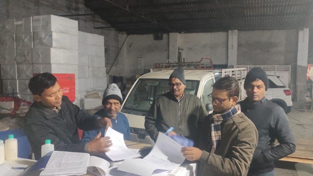 food department destroyed 50 kg fake cheese from two factories in sant kabir nagar 71 kg milk powder seized