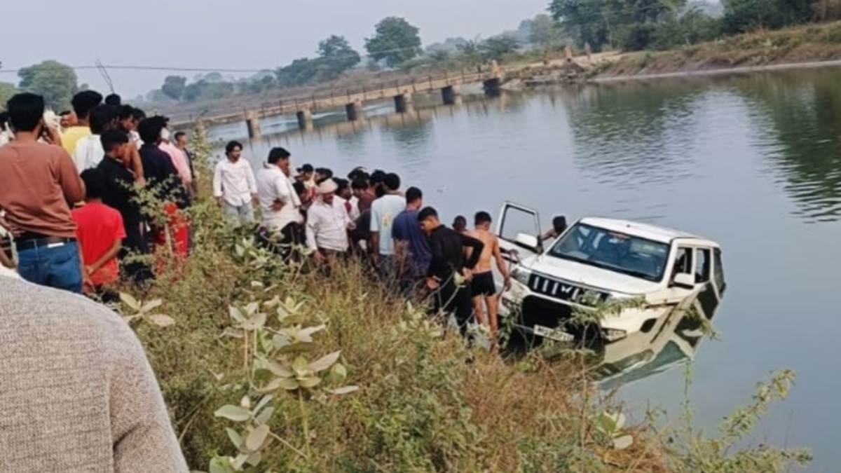 bolero falls into canal in morena groom bride and seven others survive