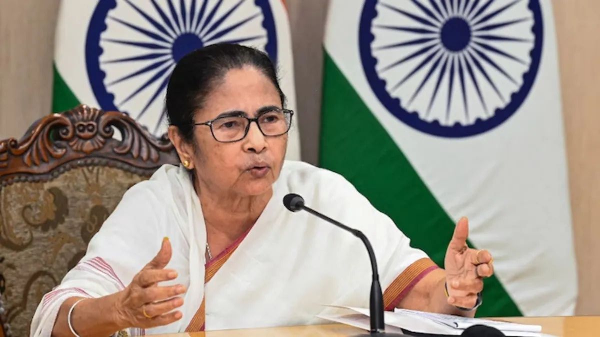 mamata banerjee forms team to monitor voter list revision in bengal