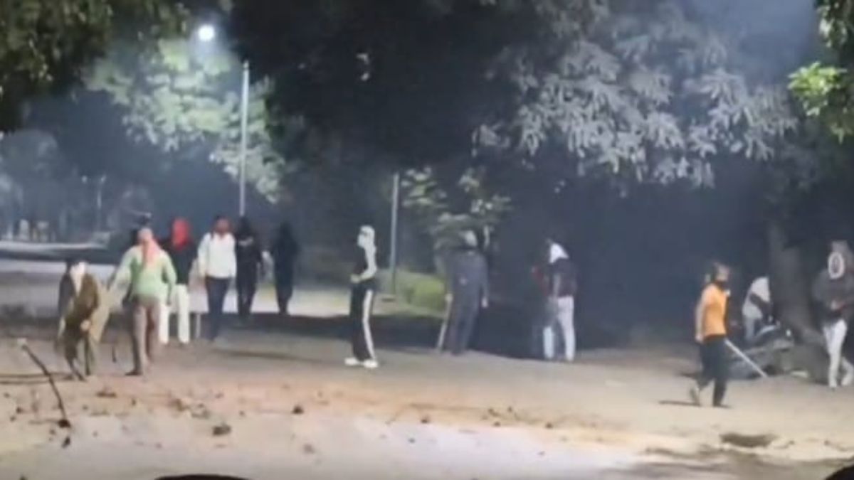 stone pelting broke out after clashes between students and security personnel at bhu tension persisted for two hours