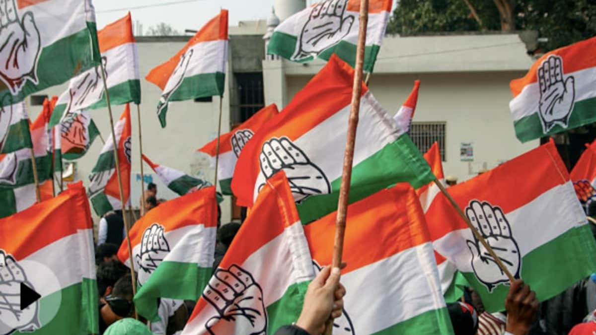 congress gears up for delhi rally appoints 40 district observers