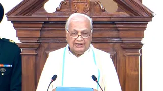 बिहार विधानसभा में संबोधन के दौरान राज्यपाल आरिफ मोहम्मद खान। (फोटो- वीडियो ग्रैब)