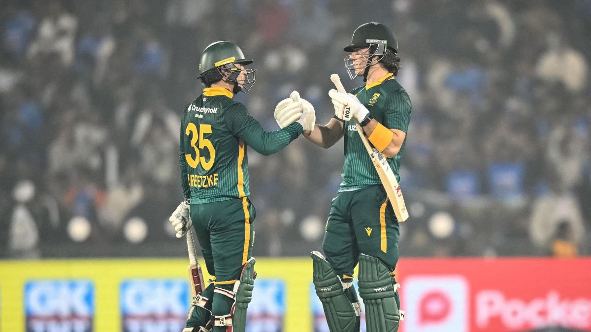 south africa beat india by 4 wicket in 2nd odi
